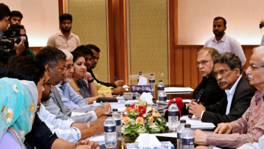 গণতন্ত্রের ঘাটতির কারণে ফ্যাসিবাদী শাসন চালু হয়েছিল: আলী রীয়াজ