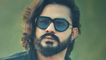 ভারতের সিনেমায় ‘দুই চাক্কার সাইকেল’ গানের অমি